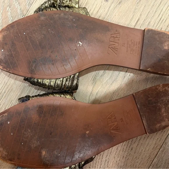Zara Gold Bow Slide Sandals - Picture 4 of 4